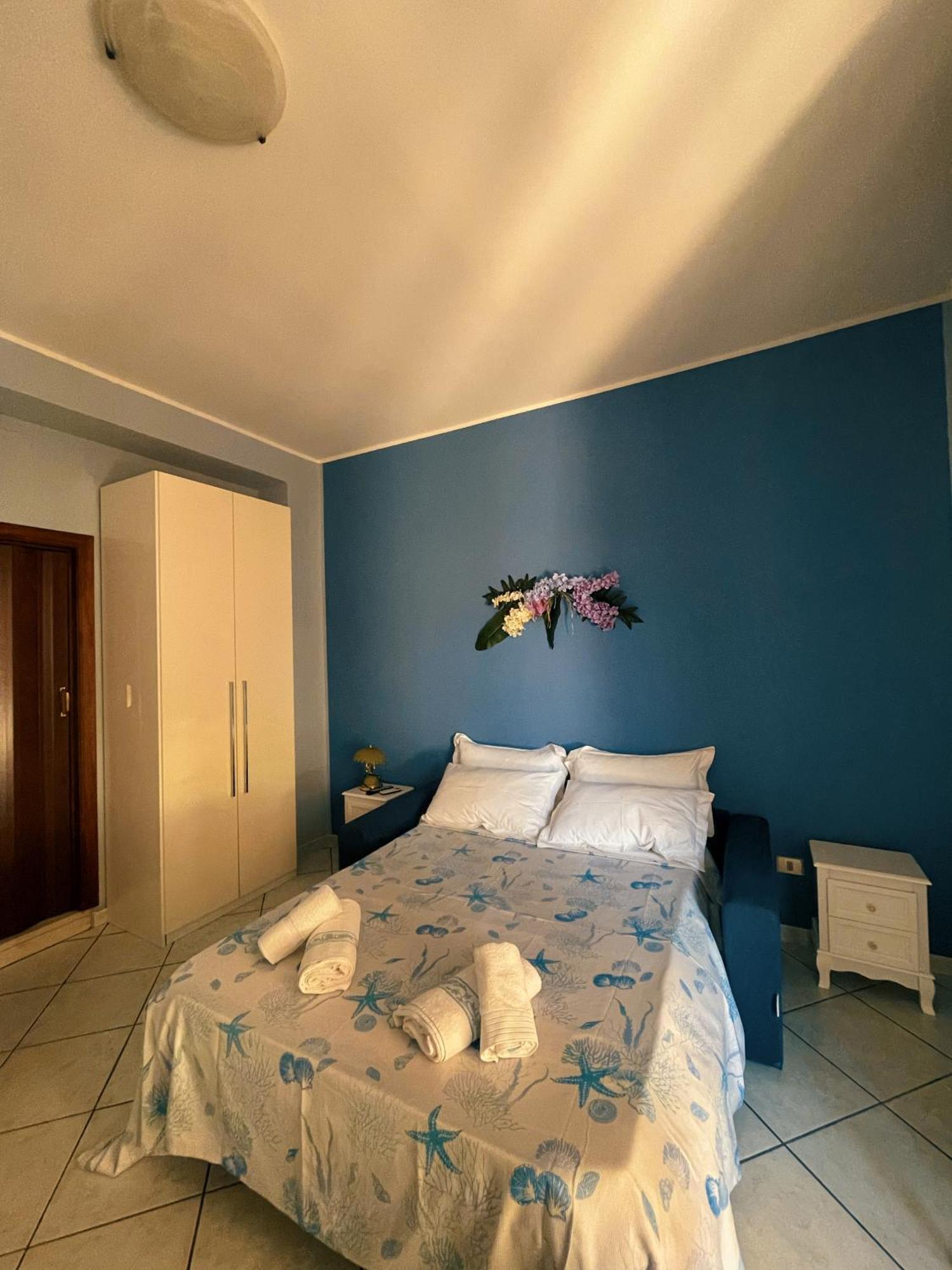Bed and Breakfast Il Geraneo Агрополи Экстерьер фото